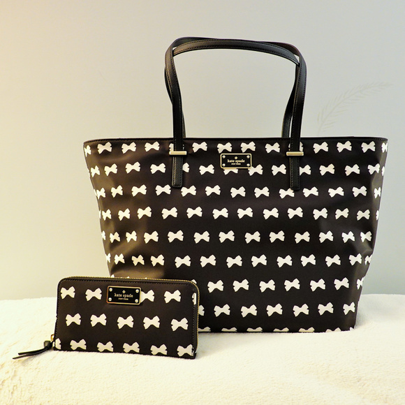 kate spade Handbags - Kate Spade Set/Bundle 🎉 Host Pick🎉